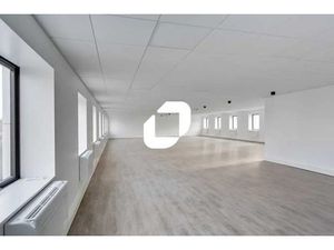 A LOUER  Bureaux au pied du périphérique !