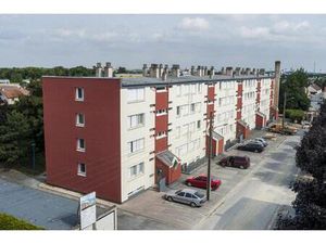 Location appartement 4 pièces 70 m² à Issoudun (36100)