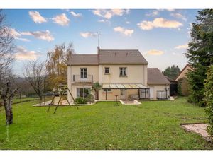 Vente maison 7 pièces 181 m² à Crécy-la-Chapelle (77580)  519 000 €