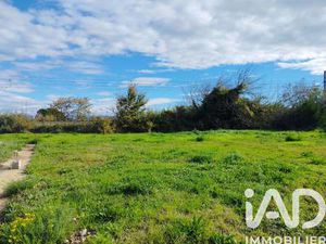 Vente Terrain à Pierrelatte (26700) : à vendre / 586m² Pierrelatte