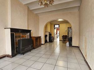 Maison à vendre à Rue du Lieutenant Général Gillain 77 Marchienne-au-Pont (VBD61023)
