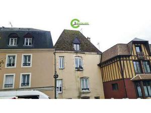 Location Appartement 2 pièces à La Ferté-Bernard (72400) : à louer 2 pièces / 33m² La Fert