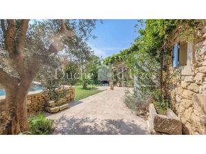 Vente maison 9 pièces 195 m² à Goudargues (30630)  645 000 €