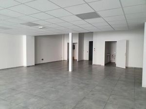 Location commerce 172 m² à Béthune (62400)