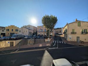 Vente appartement 3 pièces 80 m² à Pezenas (34120)  129 000 €