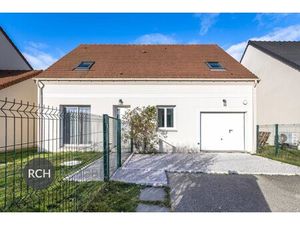 Exclusivité - Proche Gambais - Maison familiale avec joli jardin entièrement clos