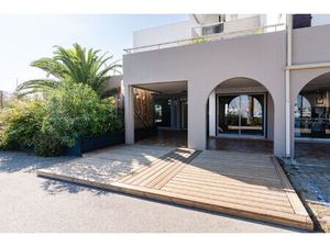 Vente local industriel 2 pièces 59 m² Gruissan (11430)