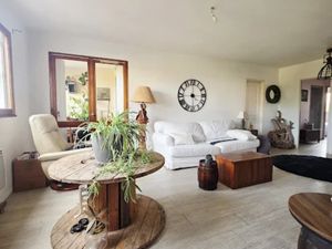 Vente appartement 4 pièces 84 m² à La Valette-du-Var (83160)  209 000 €