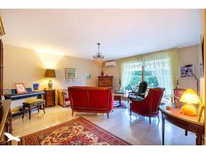 Vente appartement 4 pièces 106 m² Fontaines-sur-Saône (69270)