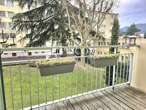 Vente appartement 4 pièces 68.74 m² à Guilherand-Granges (07500)  145 000 €