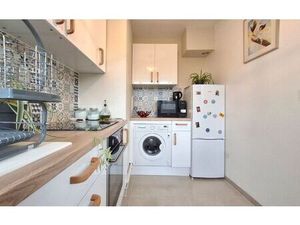 Location appartement  25.15 m² T-1 à Chennevières-sur-Marne  750 €