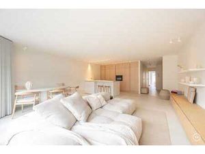 Magnifique appartement spacieux de 3 chambres avec une bell