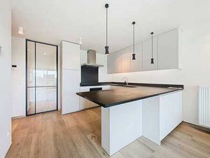 Appartement moderne de 2 chambres avec une vue imprenable