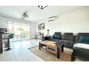 Maison Sénas m² T-5 à vendre  364 000 €