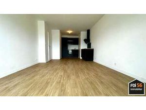 Location Appartement 2 pièces à Lorient (56100) : à louer 2 pièces / 46m² Lorient