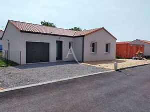 Location Maison au Bernard (85560) : à louer / 88m² Le Bernard
