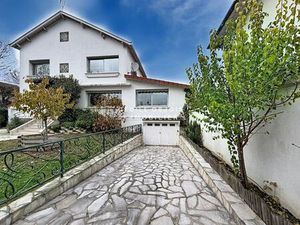 Maison de luxe 4 chambres en vente à Joinville-le-Pont  Île-de-France