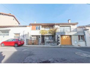 Vente Maison 9 pièces 196 m2 à Pont-du-Château