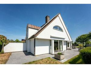 Unieke villa met prachtige zichten te koop in Knokke-Heist