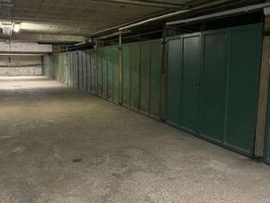 Vente Garage et parking à Rennes Saint-Helier (35000) : à vendre / 16m² Rennes Saint-Helie