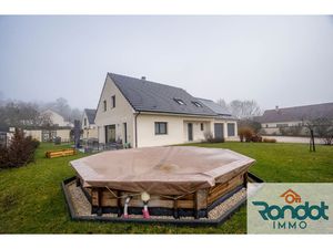 MAISON 7 PIECES/4 CHAMBRES/190 M2 ENVIRON