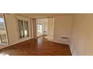 Superbe appartement 3/4 pièces avec balcon et terrasse