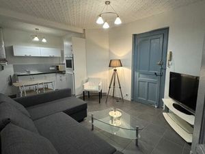Appartement T2 meublé – Rez-de-chaussée avec petite cour
