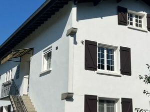 Maison avec 2 appartements