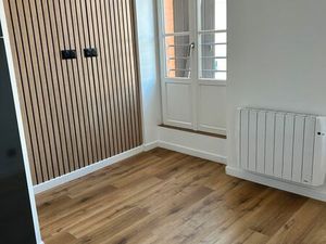 Magnifique t1 climatise entierement neuf