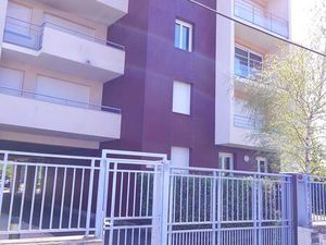 F2 - 45m² + Terrasse + Parking - Quartier La Glacière