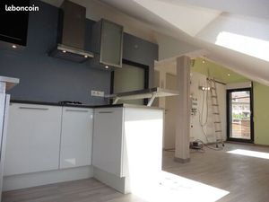 Appartement plein centre avec terrasse