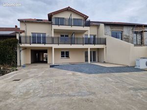 F4 neuf  près de Courcelles-Chaussy