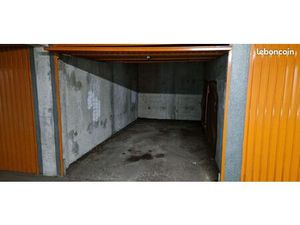Location garage fermé