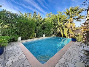 Vente maison 4 pièces 105 m² Fréjus (83600)