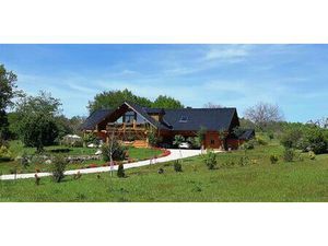 Belle Maison en Rondins (fustes