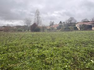 Vente terrain 600 m² à Agonac (24460)  19 999 €