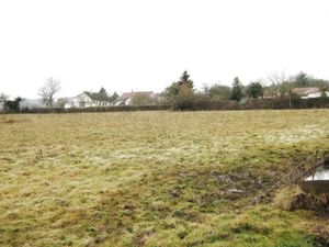 Vente terrain 7190 m² à Crux-la-Ville (58330)  29 000 €