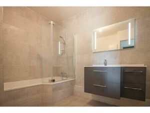 Location appartement 3 pièces 82 m² à Pontoise (95000)