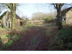 Vente terrain 70777 m² à Courcelles-la-Forêt (72270)  75 000 €