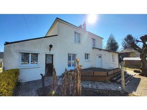 MONTS - 37260 - MAISON SPACIEUSE - 4 CHAMBRES - BELLE ET GRANDE VERANDA - GARAGE - TERRAIN