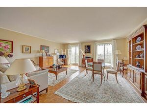 Appartement de 3 chambres avec balcon à Saint Germain En Laye