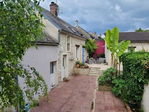 Maison familiale idéalement située - Agencement fonctionnel et terrain de plus de 1500 m² 