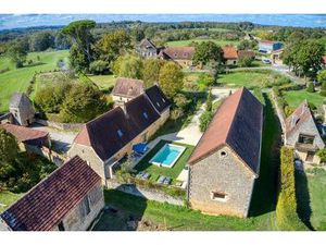 Maison Archignac 11 pièce(s) 480 m2