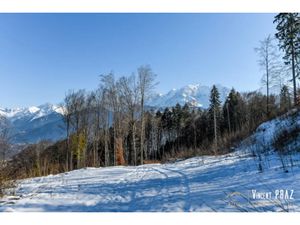 Vente terrain 1800 m² à Combloux (74920)  475 000 €