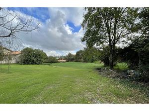 Vente terrain 510 m² à Créon (33670)  129 000 €