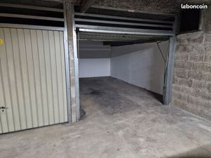 Loue garage securisé
