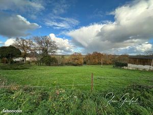 Terrain 2 380 m² Rieux