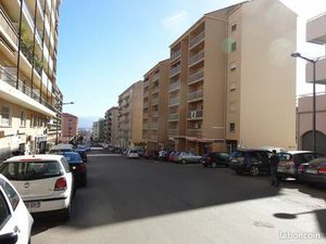 Loue place parking exterieur Ajaccio Centre