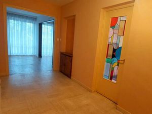 Belle appartement T3 beaux volumes