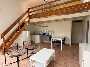Studio 1 pièce 32 m²